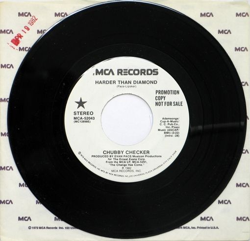 A black and white record with the words " country western ".